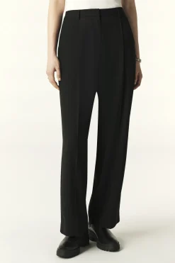 ba&sh GONA< Pants & Jeans