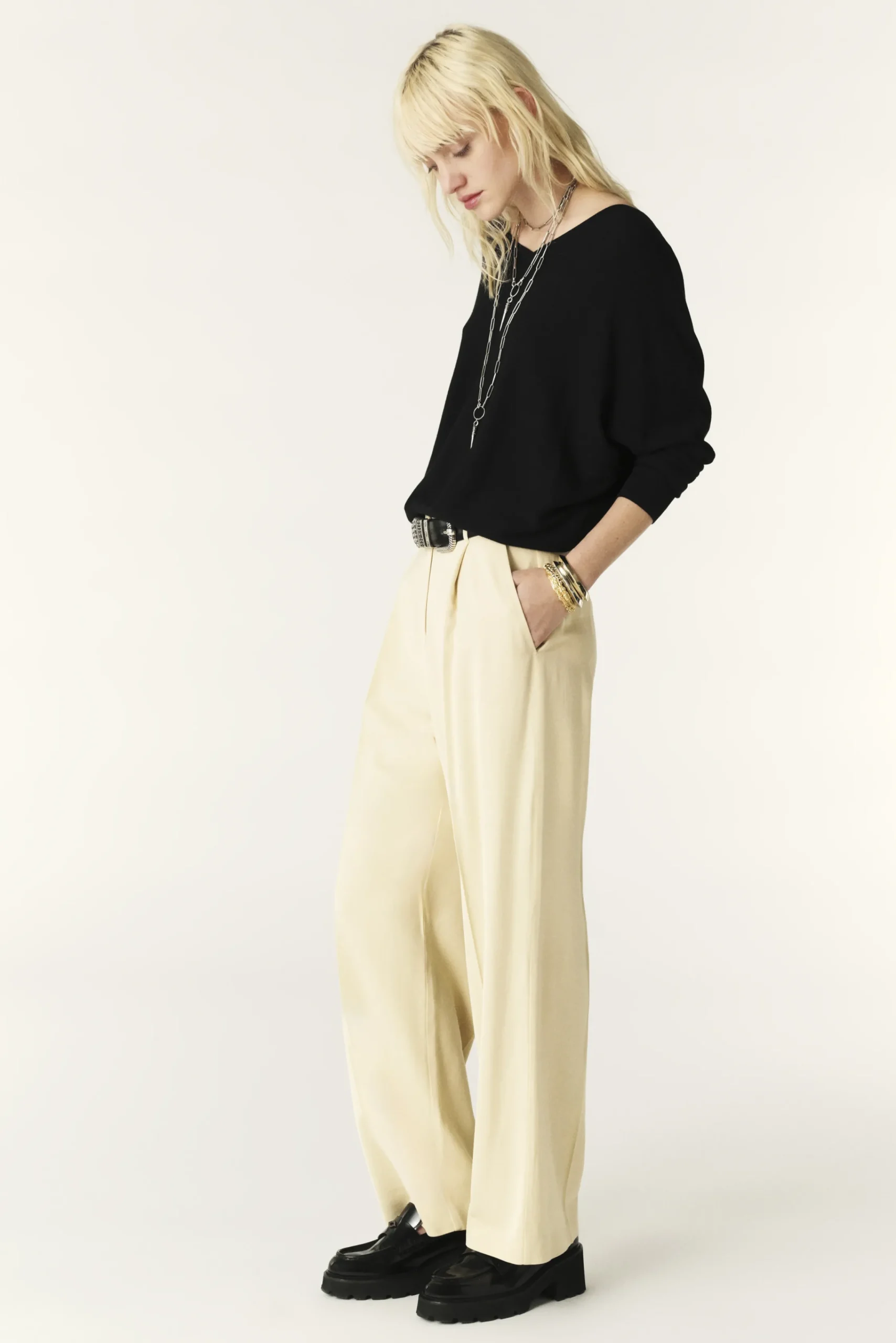 ba&sh GONA< Pants & Jeans