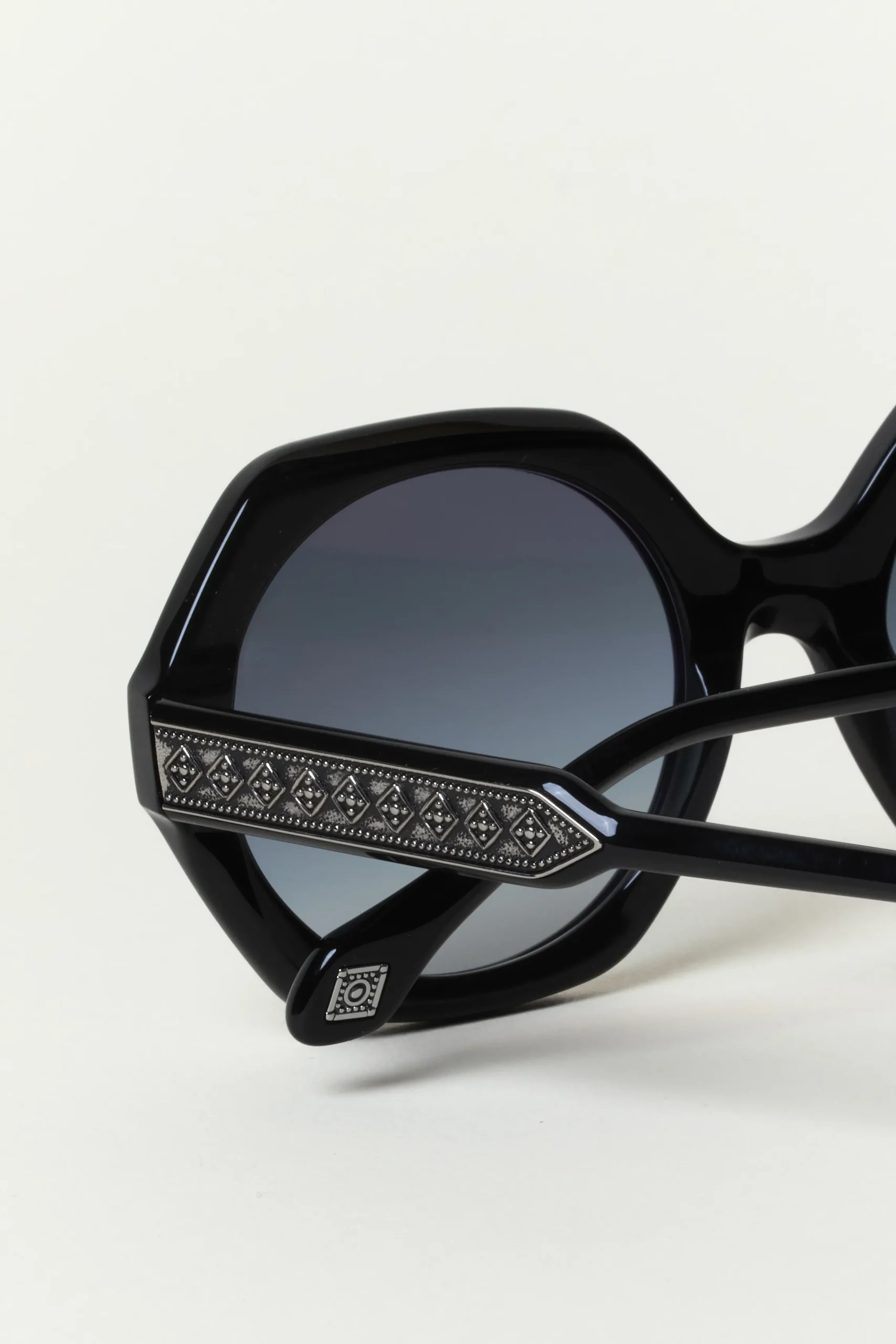 ba&sh LUNY< Eyewear